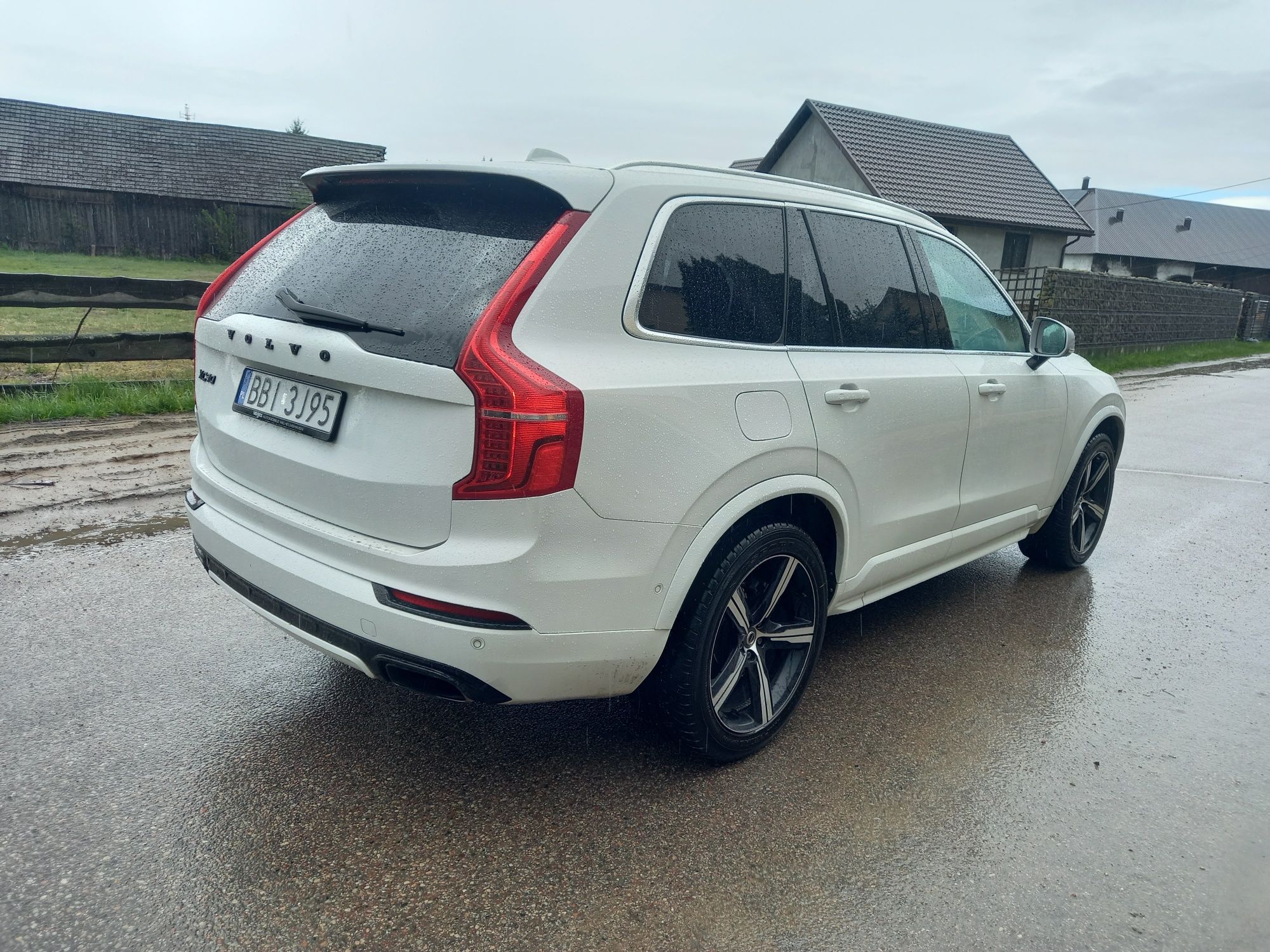 Volvo XC90 R Design Diesel 2.0 TDI 4x4