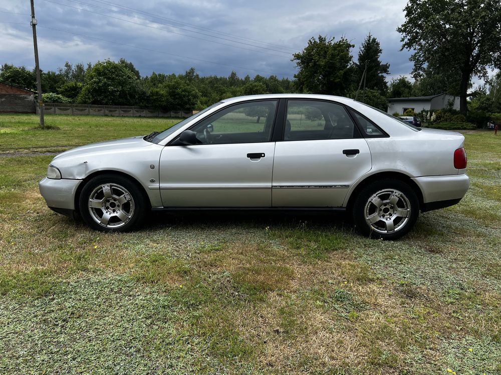Audi A4 1.8 Benzyna + LPG
