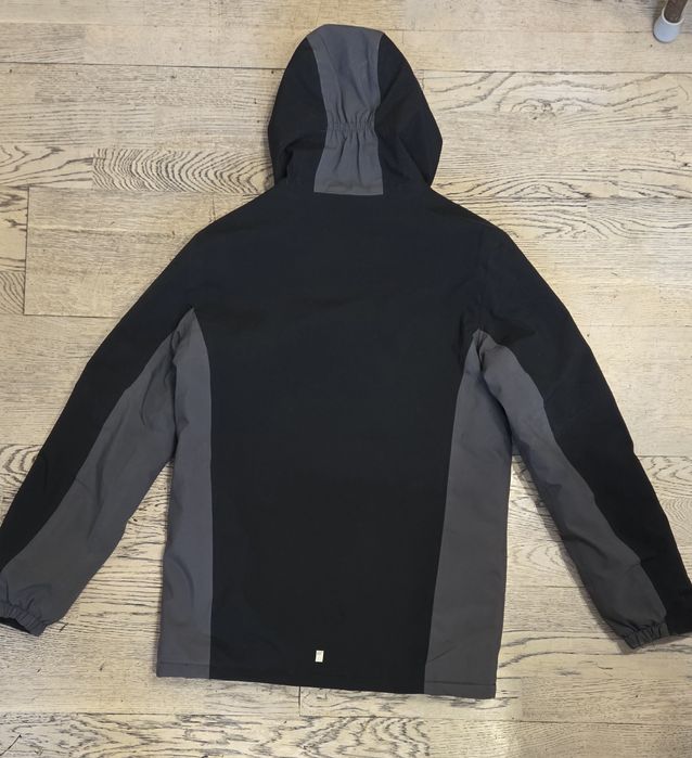 Куртка чоловіча зимова Regatta  в ідеальному стані