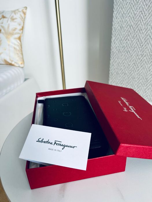 Новий великий гаманець salvatore ferragamo оригінал made in italy