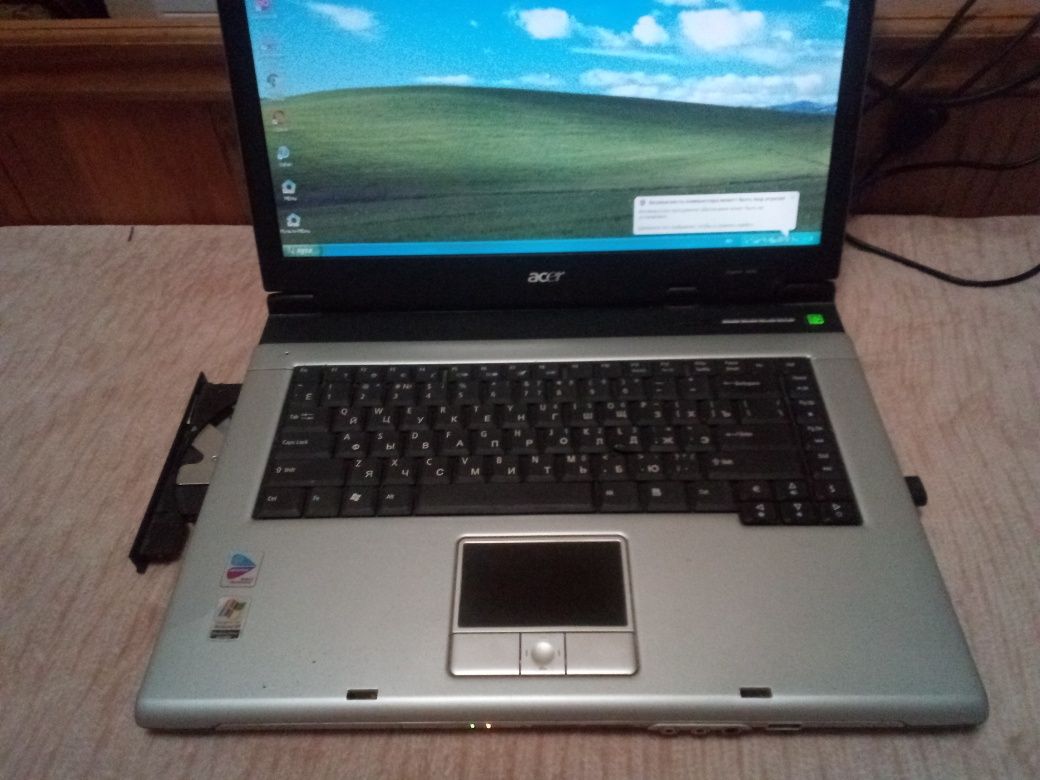 ноутбук Acer1650