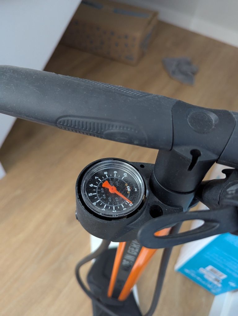 Pompka rowerowa podłogowa SKS Airworx 10.0 nowa Warszawa Marki