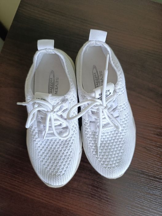 Дитячі   кросівки