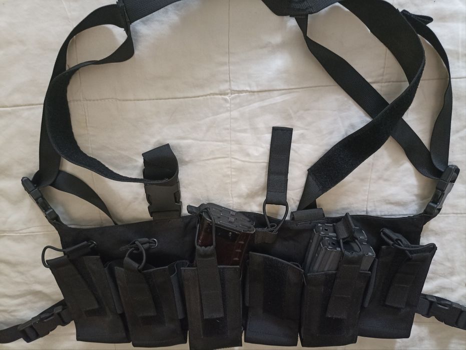 РПС, тактичний нагрудник під 12 магазинів АК,  AR.
