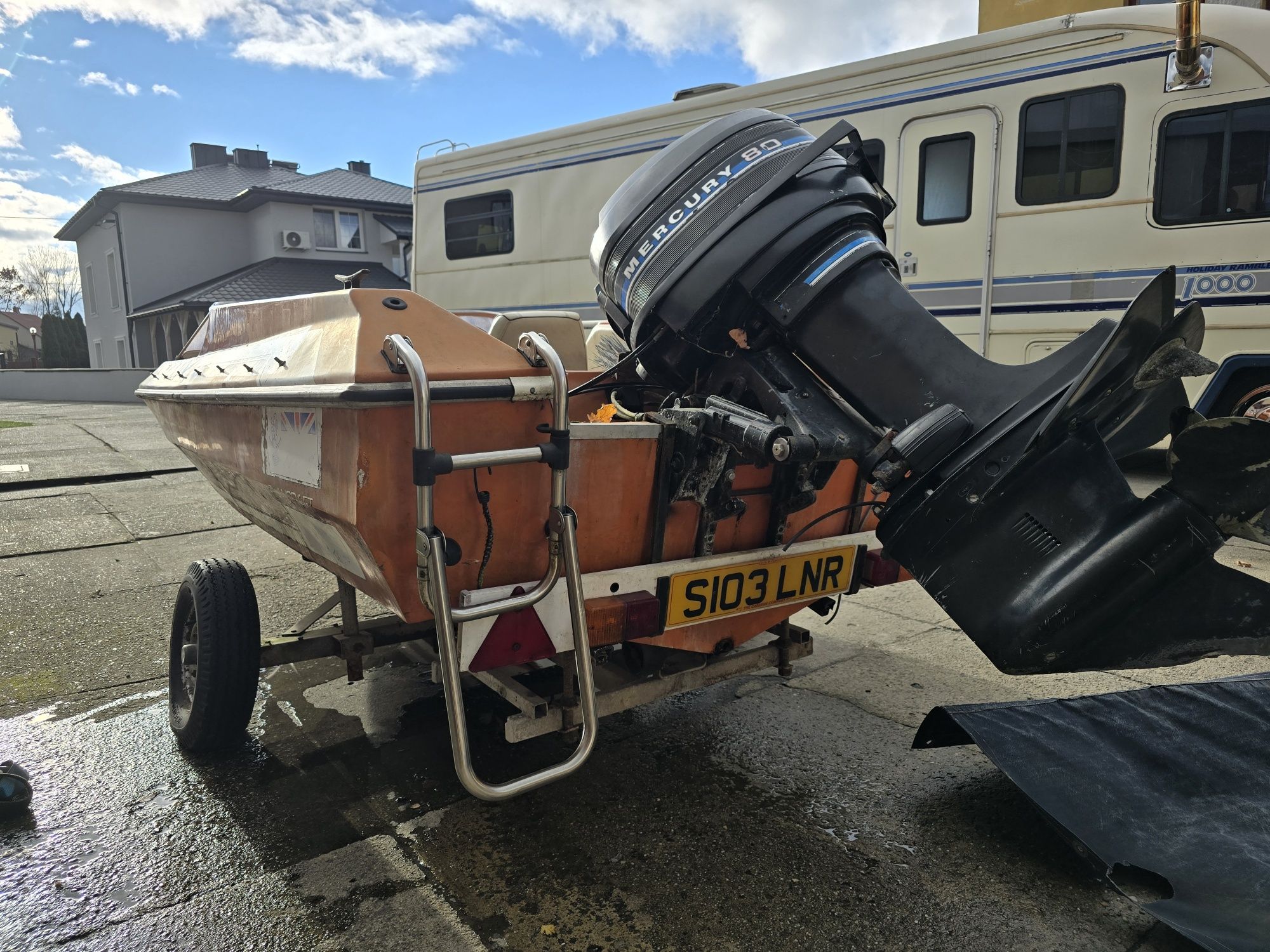 Łódź motorowa motorówka Plancraft Stingray Malibu Cameo Mercury 80 KM
