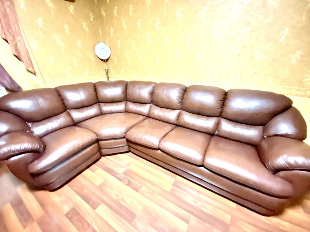 Продам 3 ком. квартиру, 107 м2, мебель, техника, ремонт, рядом парк