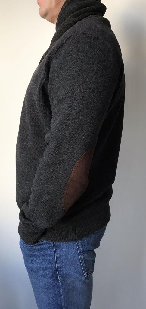 Ralph Lauren sweter męski L
rozmiar L
Kolor:ciemno szary 
Stan:idealny