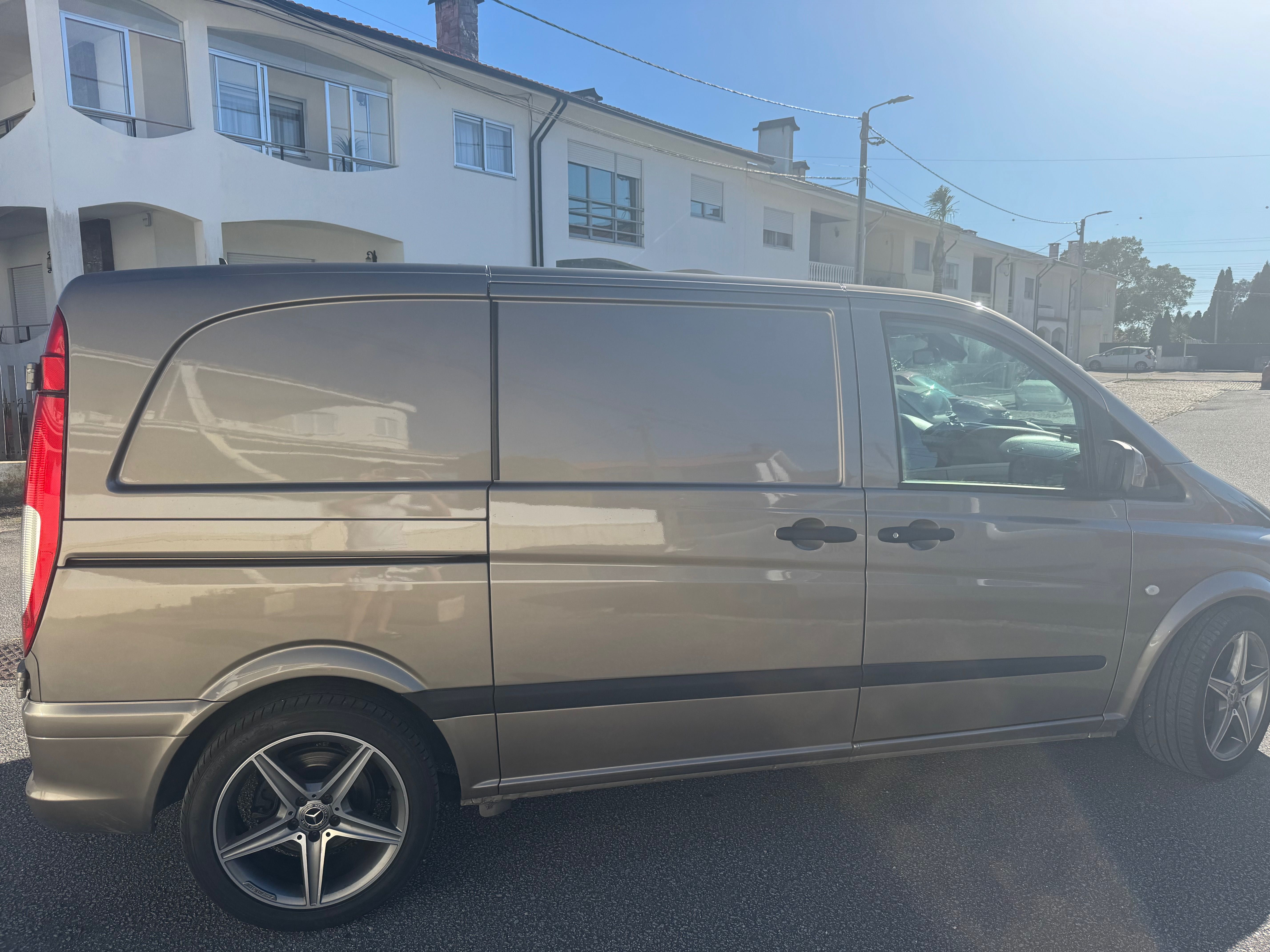 Carrinha Mercedes-Vito Excelente