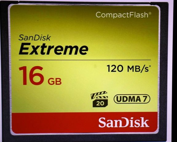 Cartões Compact Flash 32/16/8/4 GB