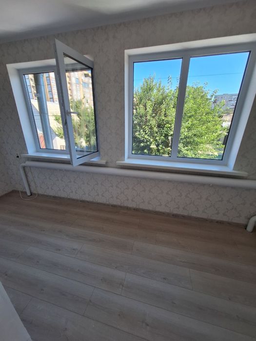 Терміново ! Продаж частини будинку