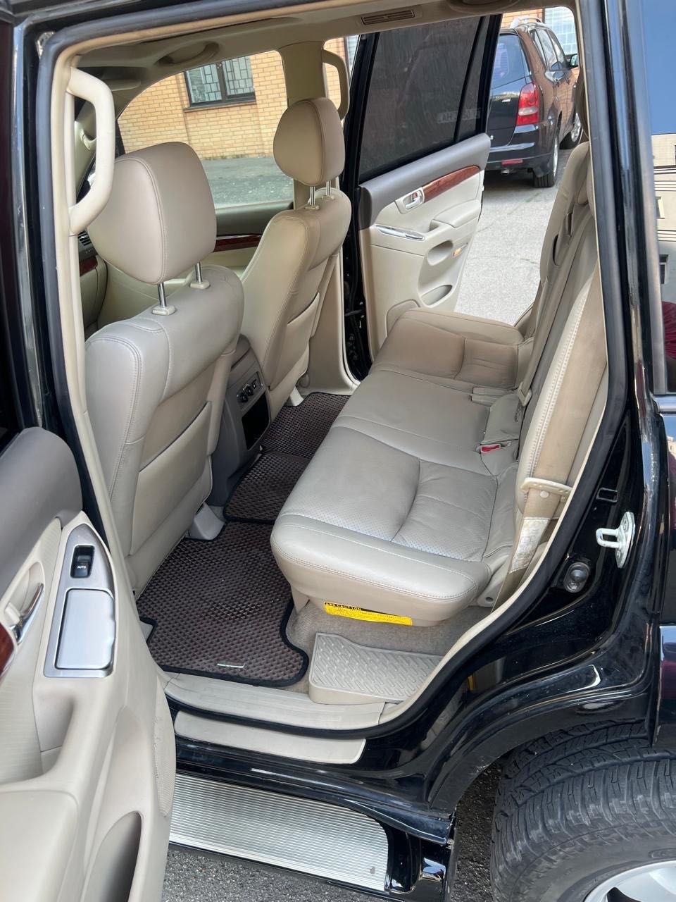 Toyota Prado 120