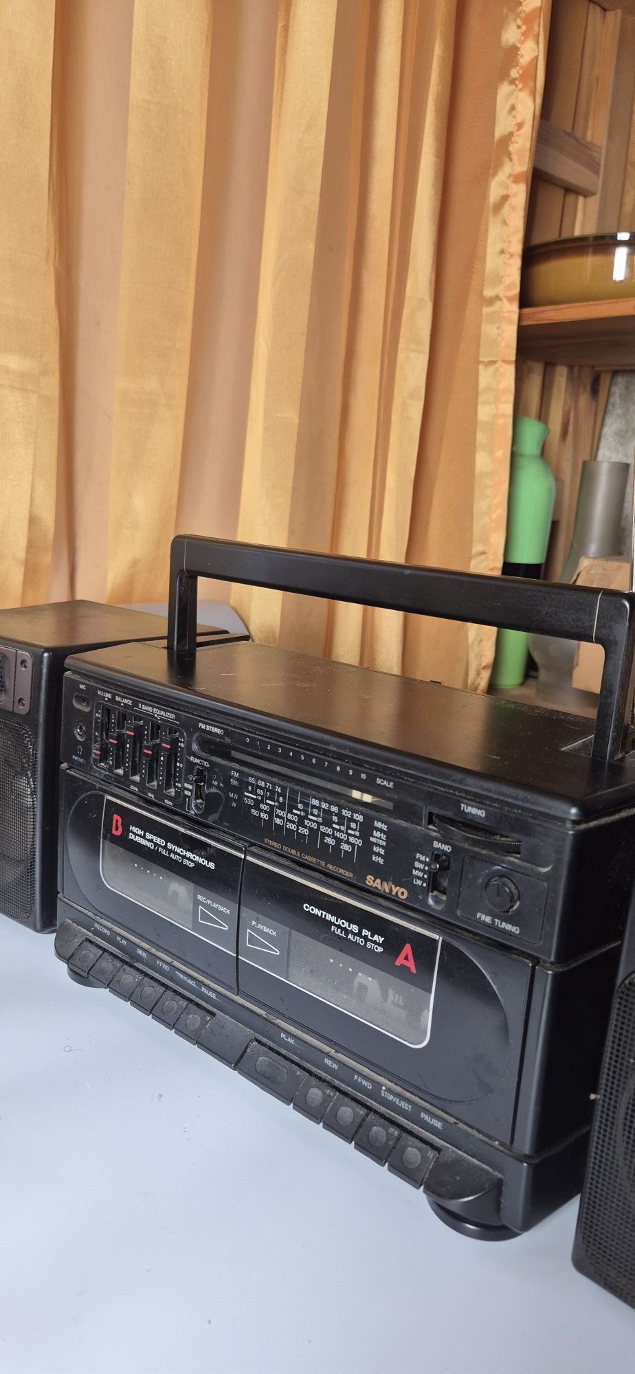 Radiomagnetofon vintage Sanyo MW171LO sprawny