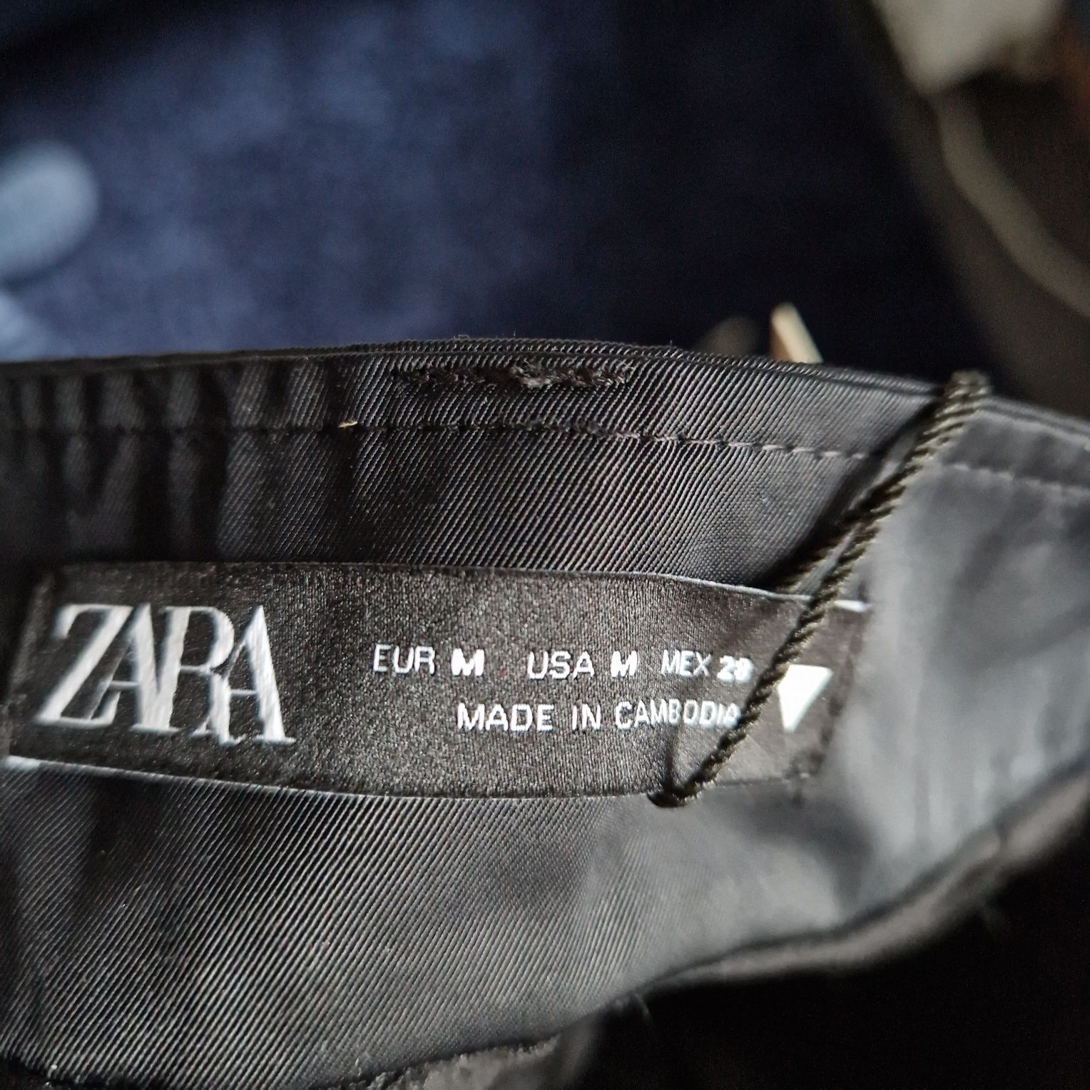 Nowe szerokie spodnie Zara