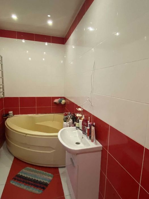 ЖК Садовий 2к квартира в новобудові можна є-відновлення!