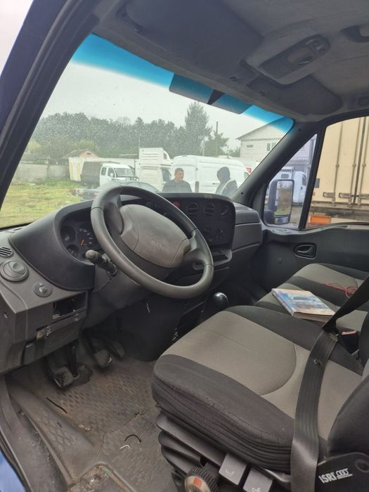 Продам Івеко морозилку