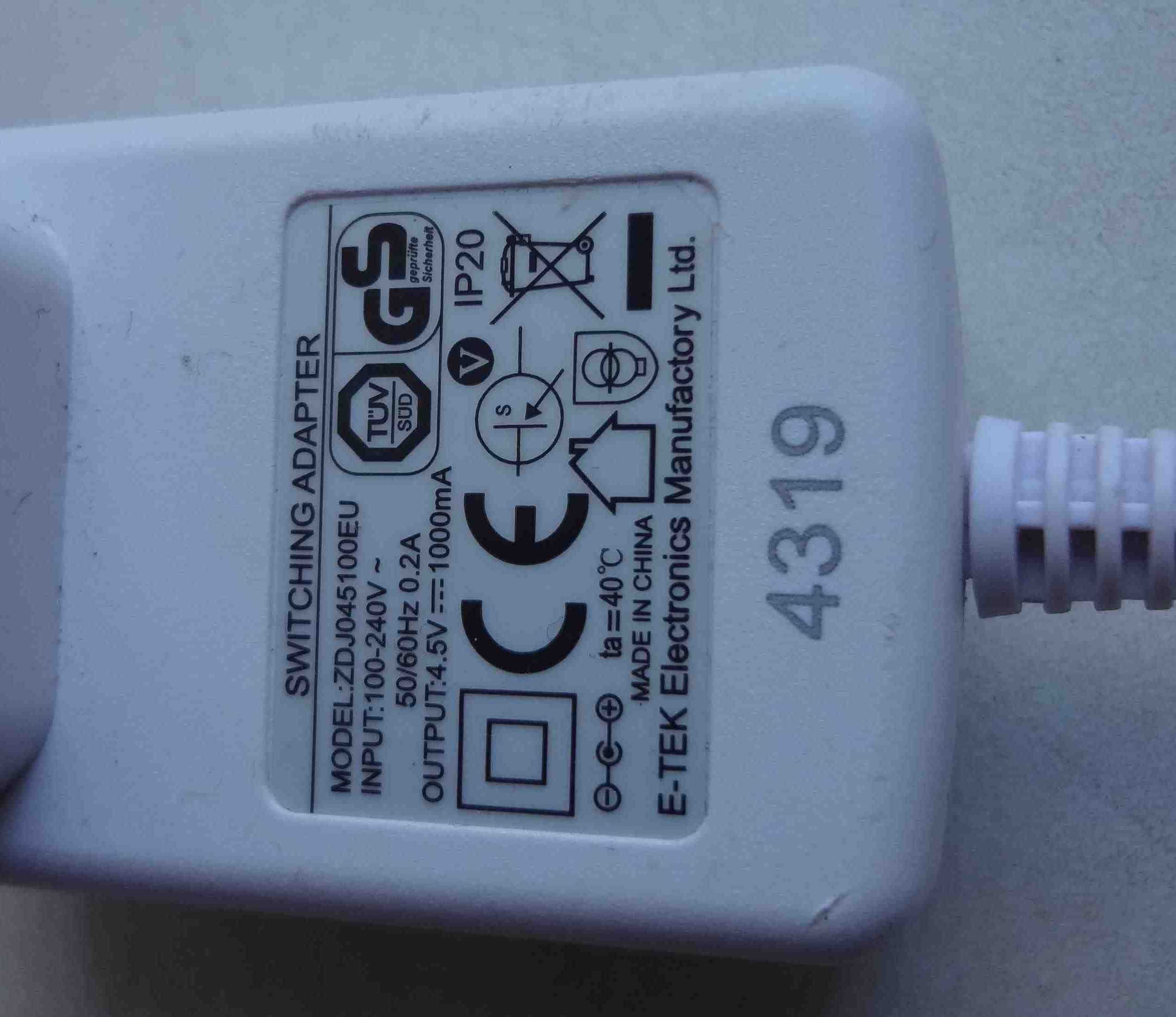 Оригинальный блок питания Switching 4.5V 1000mA ZDJ045100EU