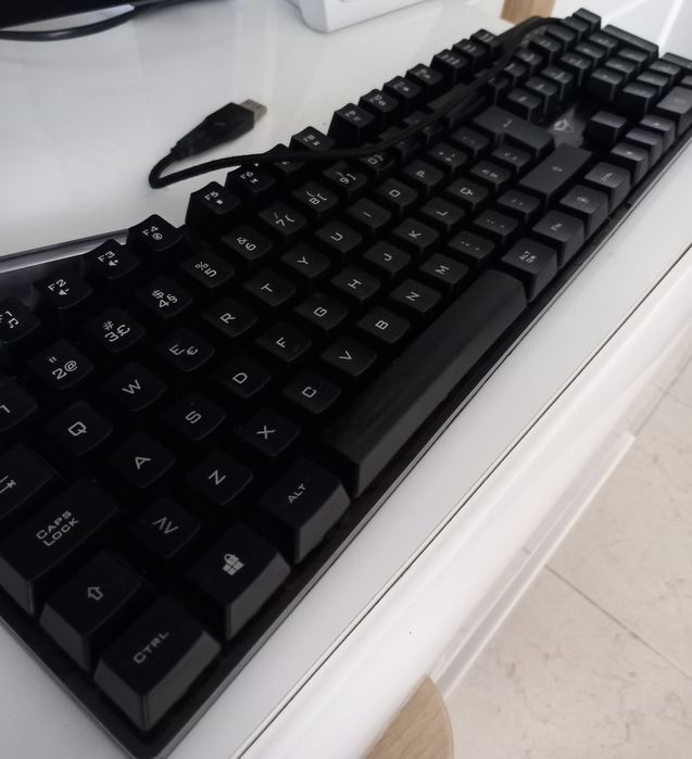 Teclado Gaming GXT