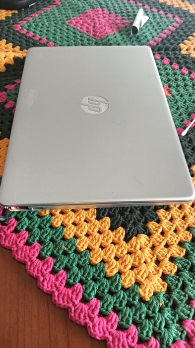 Computador portátil jp