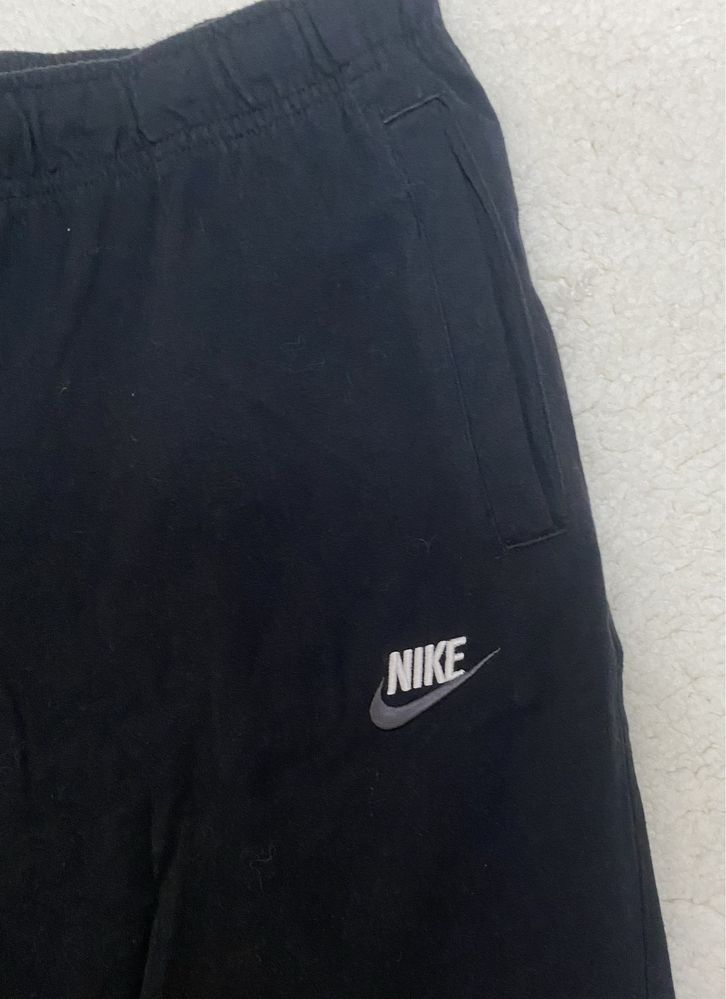 Vendo calções da Nike