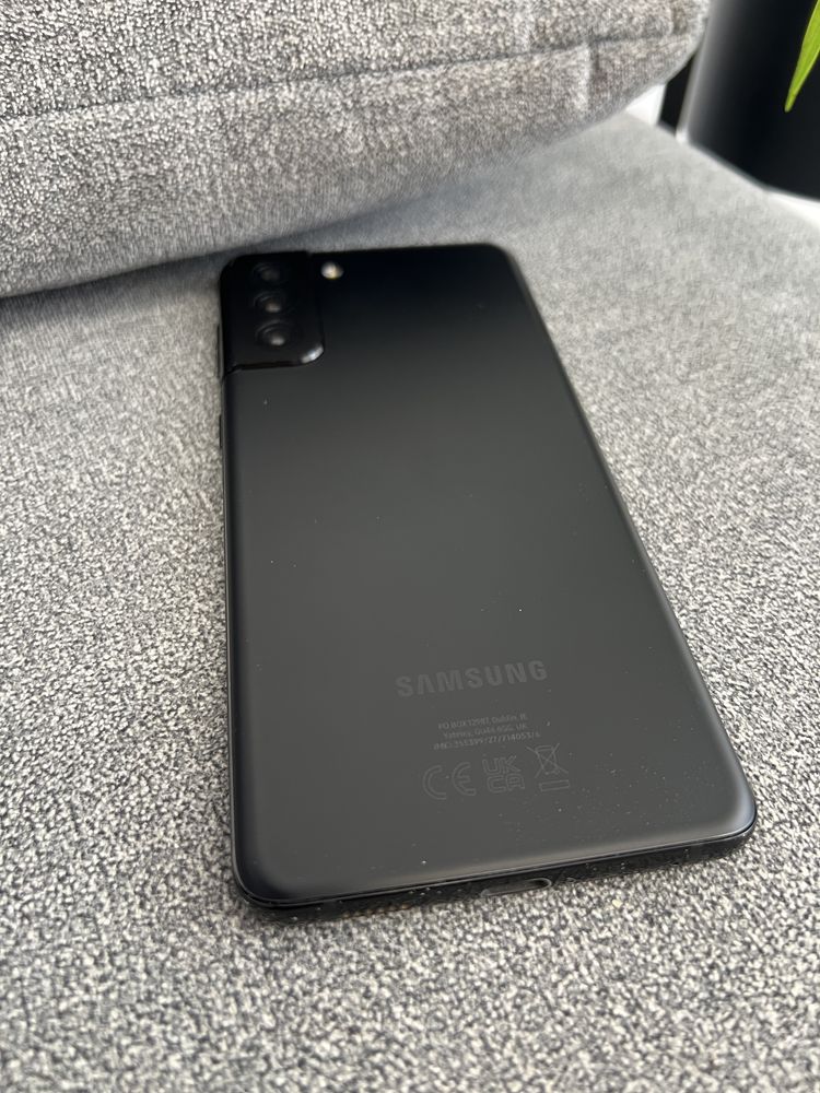 - Samsung s21 + Plus - 256GB -