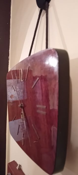 Zegar wiszący mechaniczny MAJAK