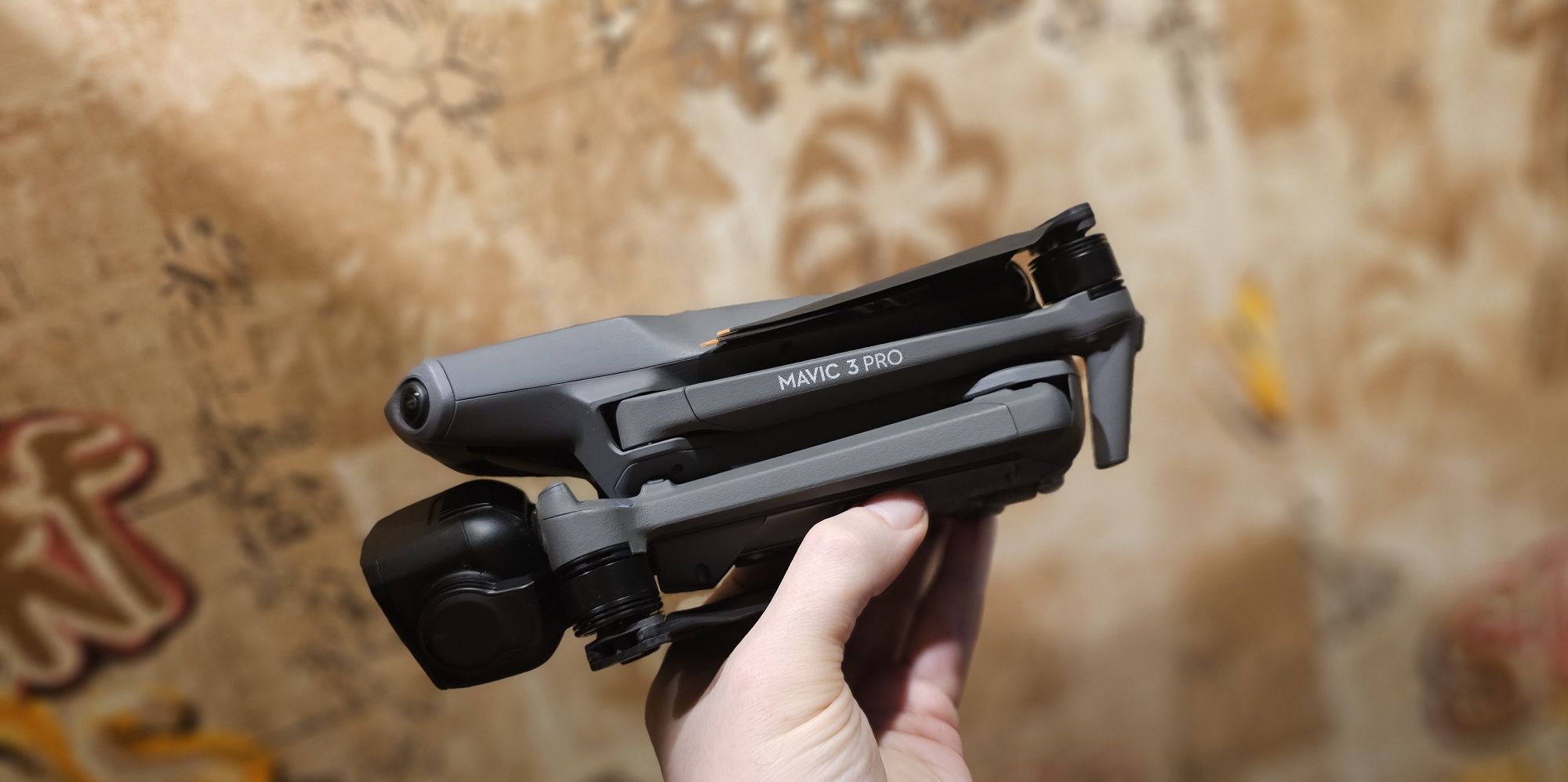 DJI Mavic 3 Pro  (ідеальний стан та відмінна працездатність)