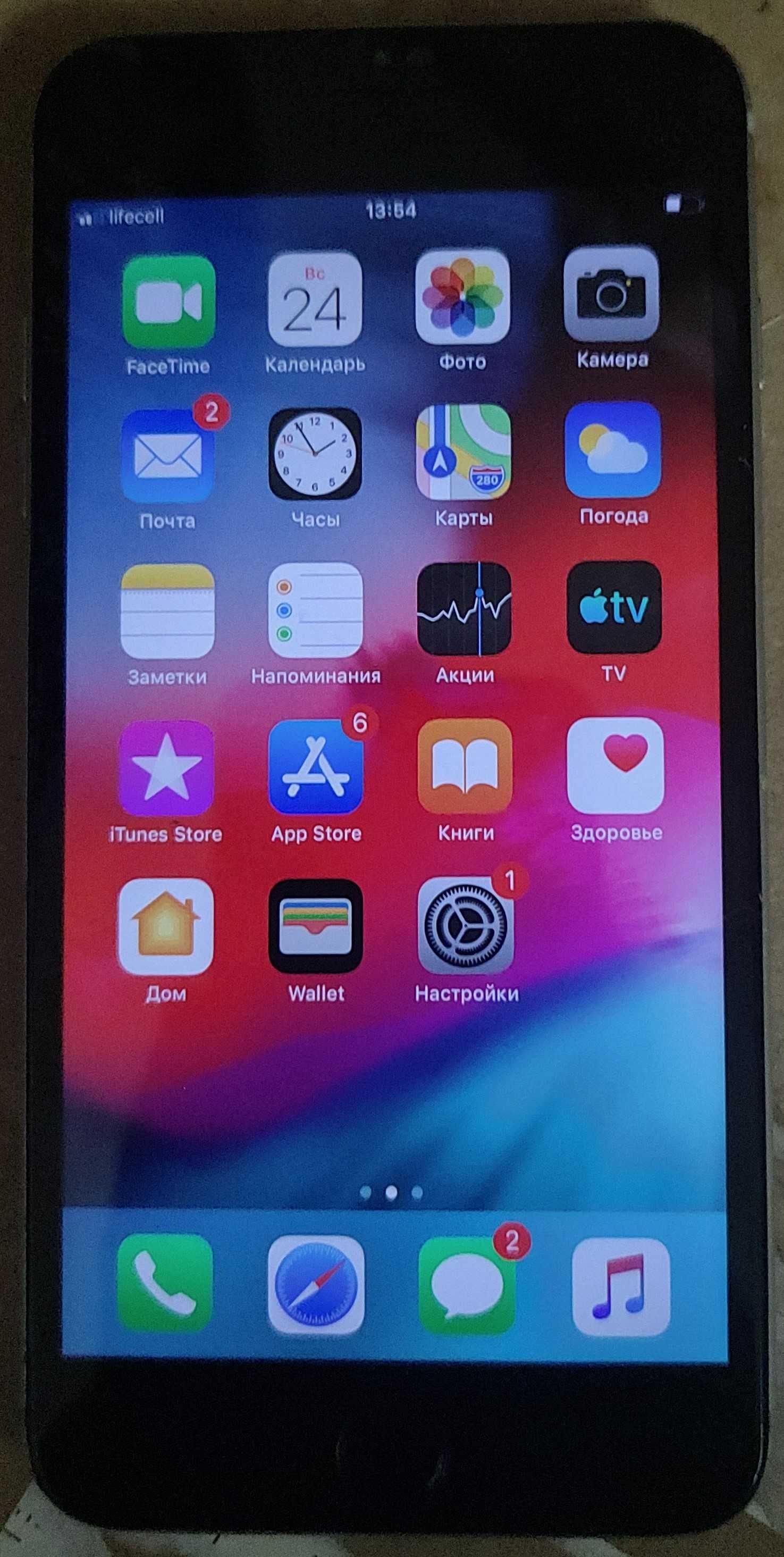 Продам iPhone 6 plus 16 Гб Space Gray (б/у)