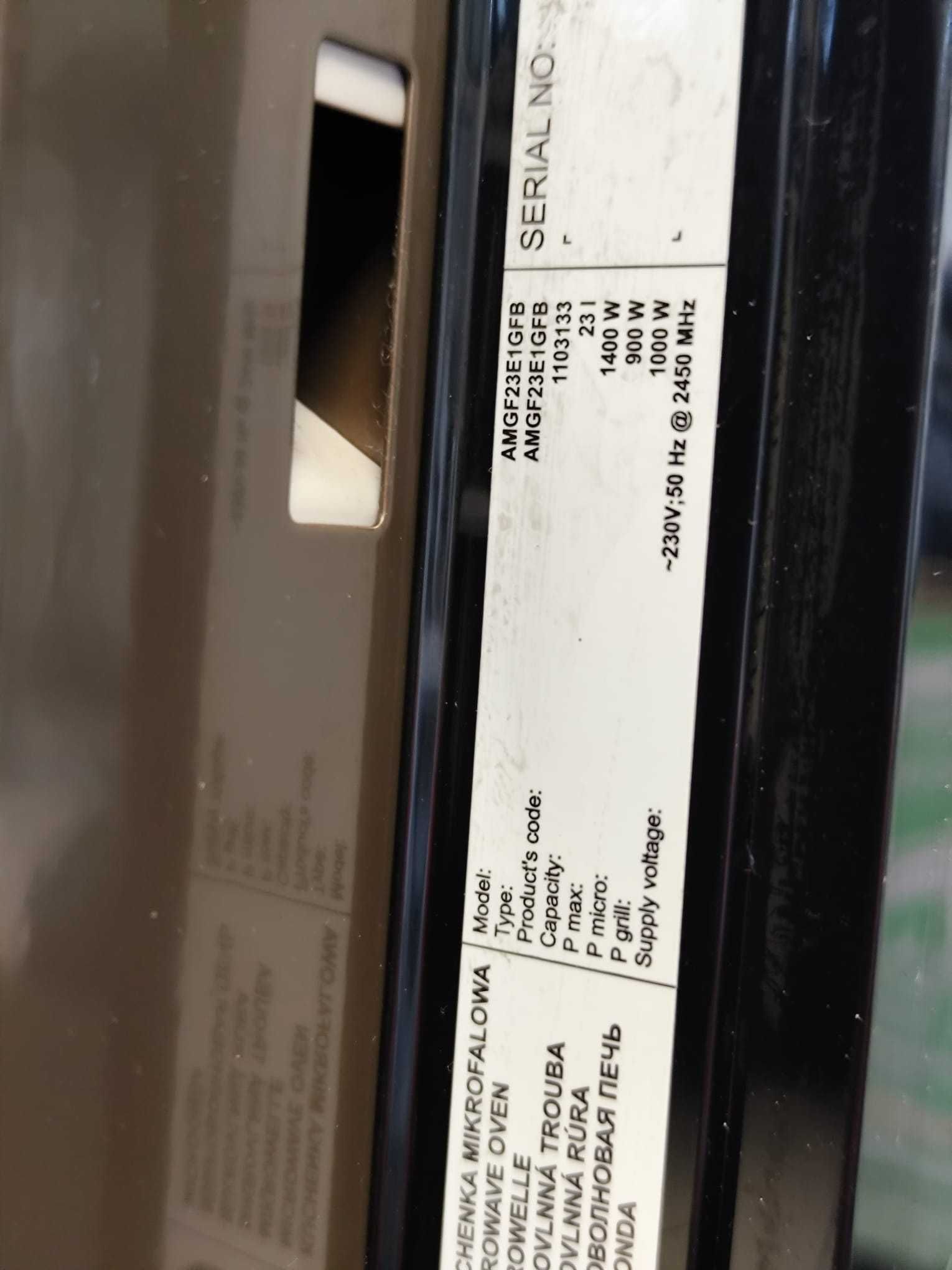 Kuchenka mifrofalowa beztalerzowa AMICA model AMGF23E1GFB
