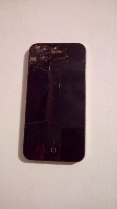 iPhone 4 - 8 GB