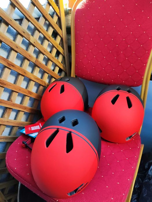 Kask Rowerowy na Rower Skuter Deskorolkę rolki czerwony Alpina Hackney