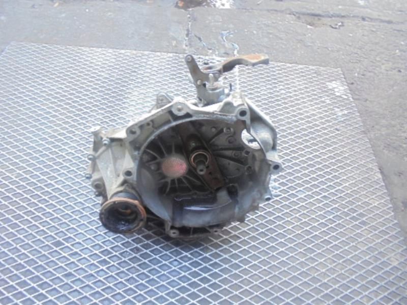 VOLKSWAGEN GOLF V 1.4 16V FSI SKRZYNIA BIEGÓW FXQ