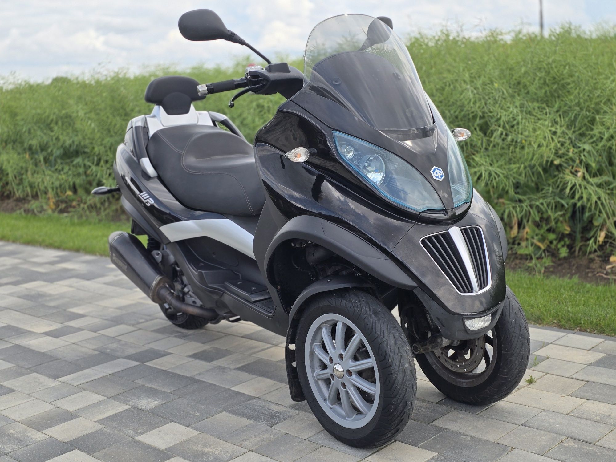 Skuter Piaggio mp3 400 na kat B L5e