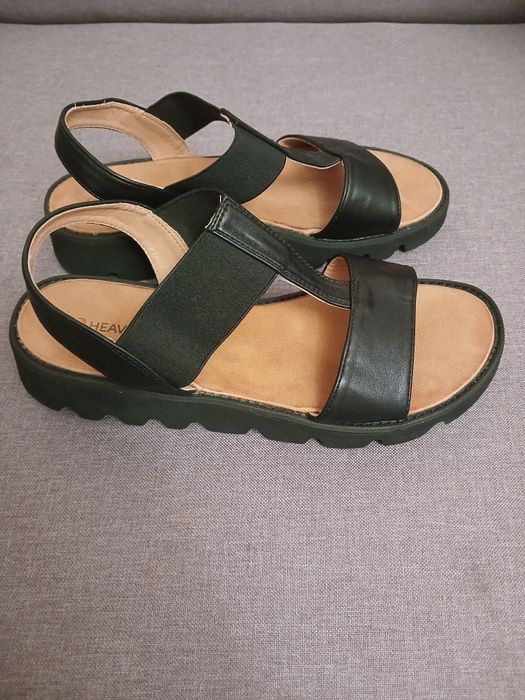 Сандалі жіночі фірми Heavenly feet