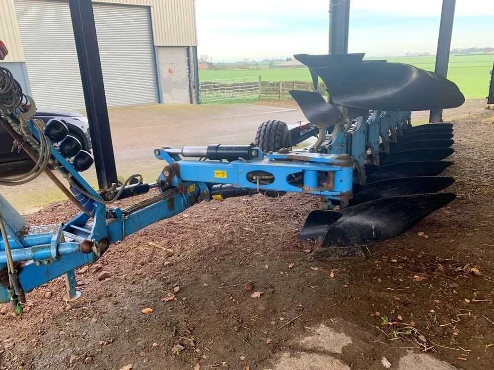 Lemken Diamant 11V 7+1 корпусів