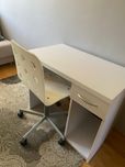 Biurko+krzeslo ikea