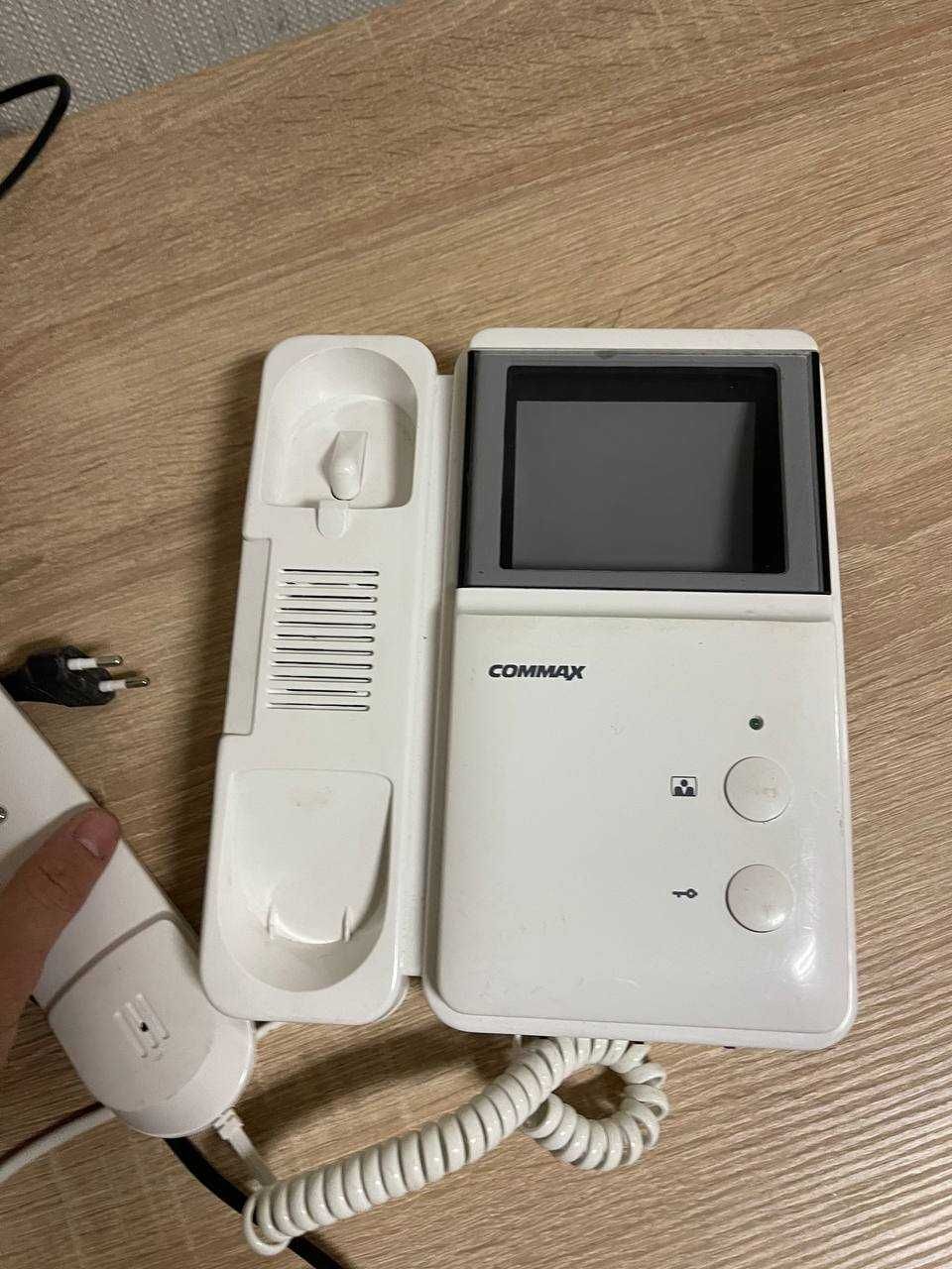 Домофон Commax DPV-4MTN