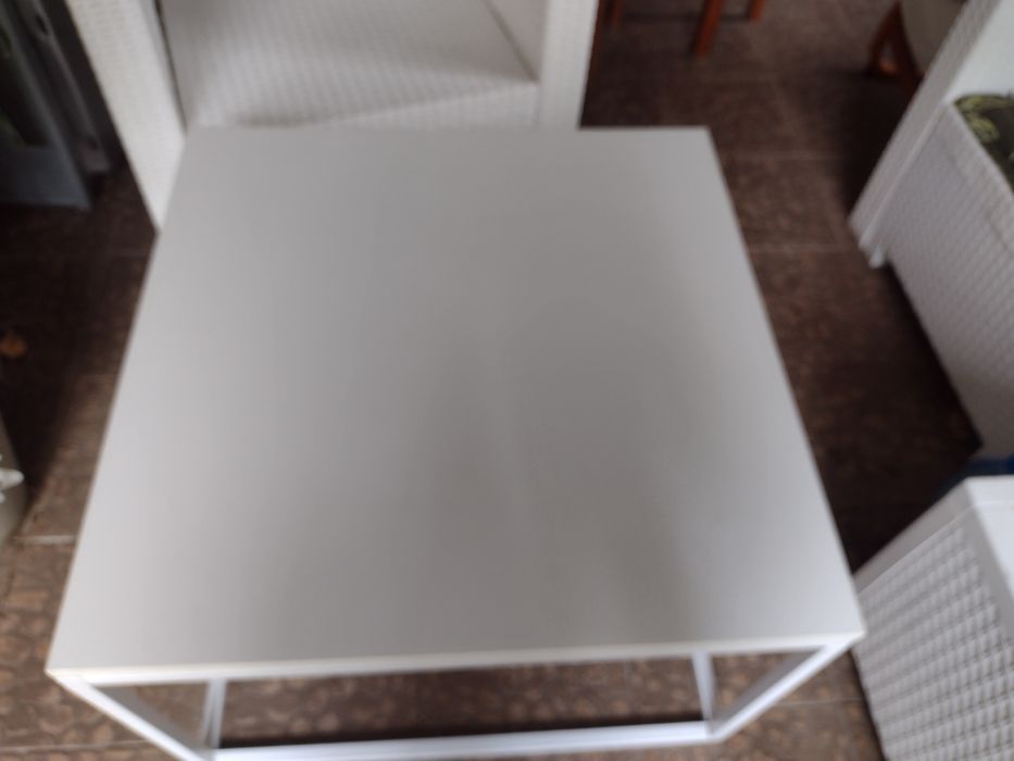 stolik kawowy biały, połysk