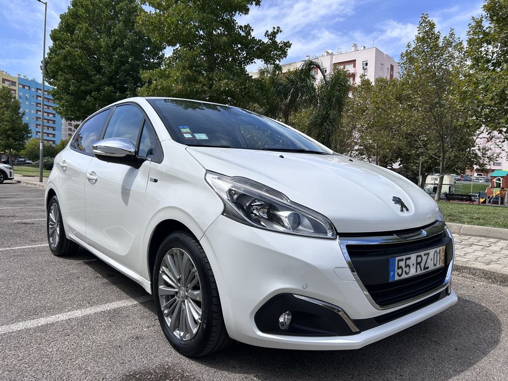 Peugeot 208 Style 1.2