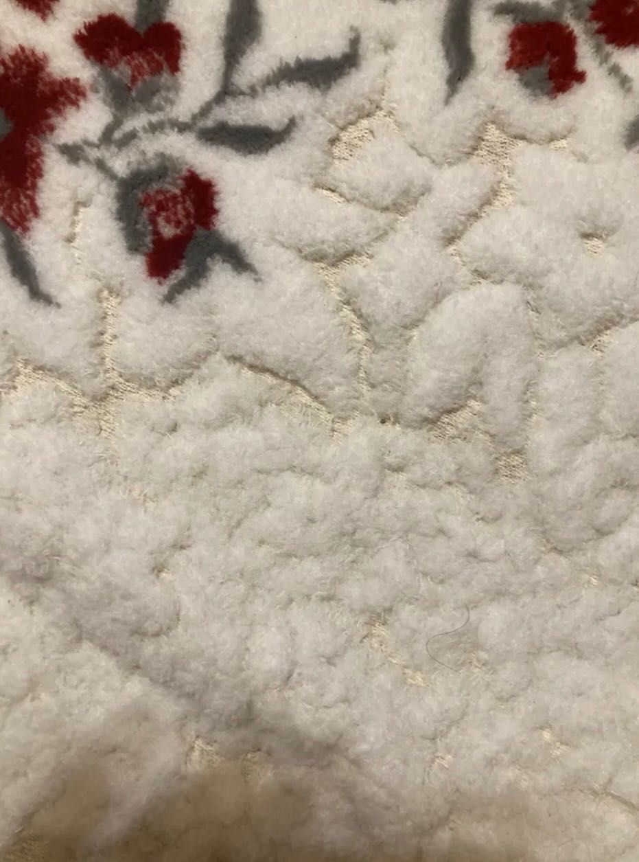Велюрове покривало (килим, ковдра) з витканими квітами / ковер одеяло