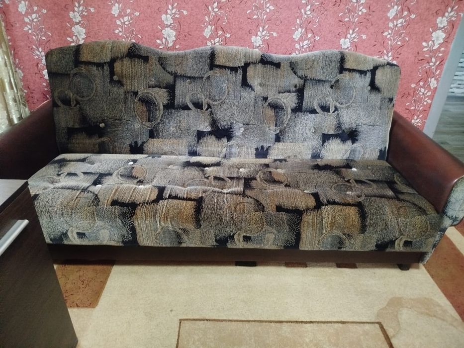 Диван книжка бу в гарному стані