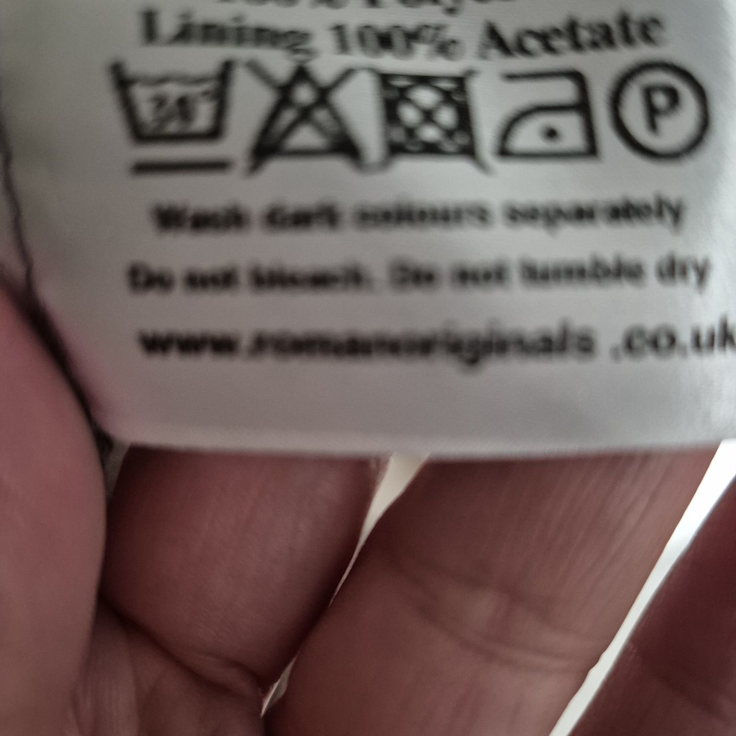 Letnia sukienka z jedwabiu