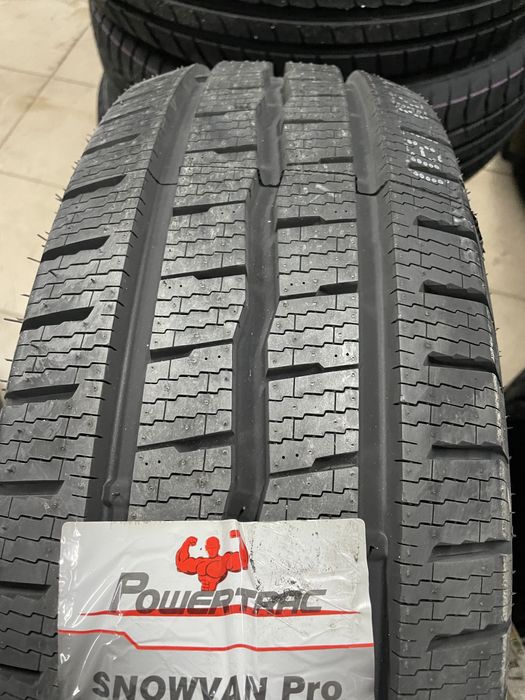 зимова резина шини 235/65 R16C Powertrac Sprinter Crafter Master