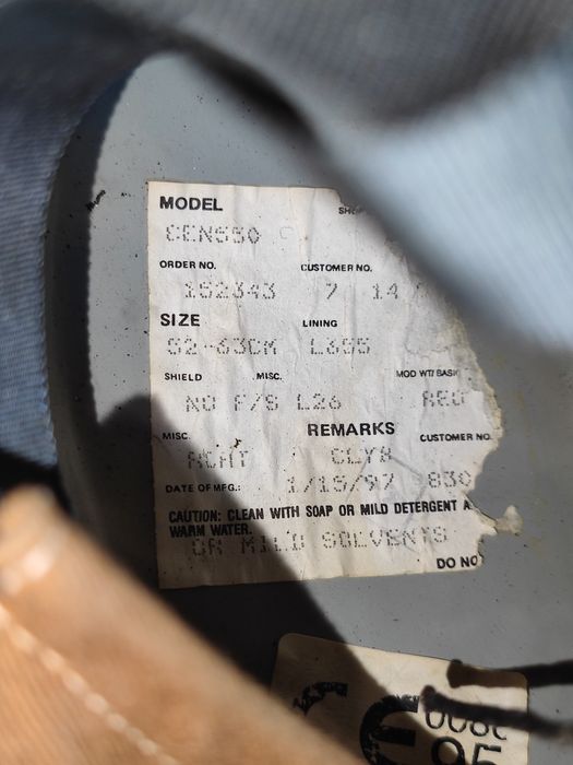 Hełm strażacki model Cairns 660C