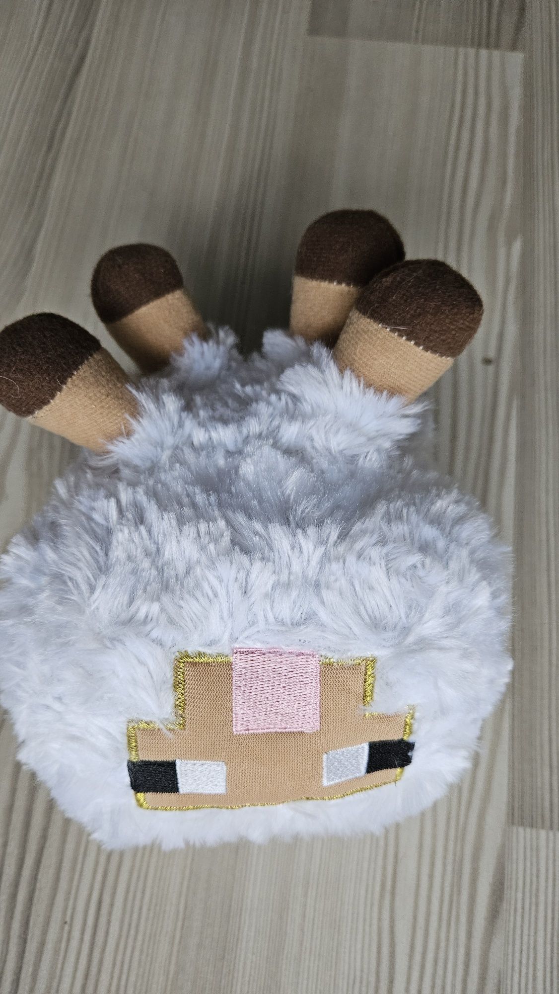 Maskotka owieczka minecraft
