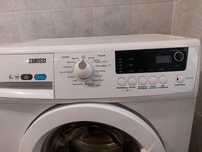 Машинка стиральная Zanussi
