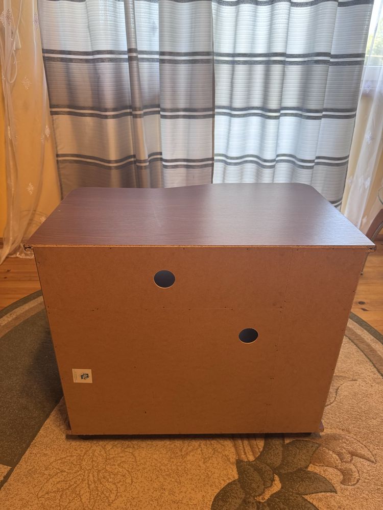 Oddam za darmo szafka komodoa pod telewizor