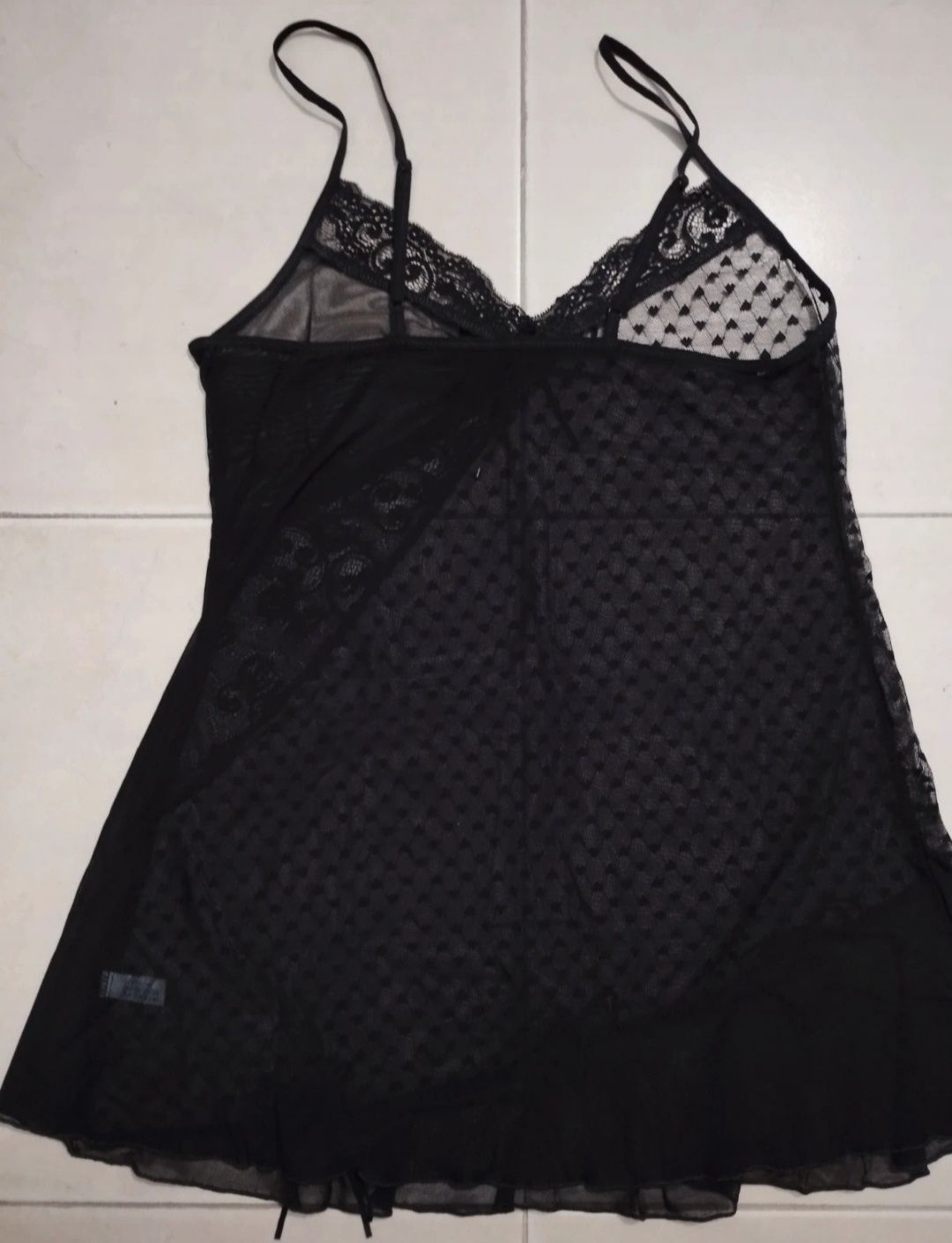 Camisa de noite rendada Nova