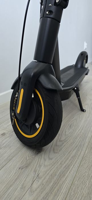 Електросамокат R803Z 500Вт колесо 10