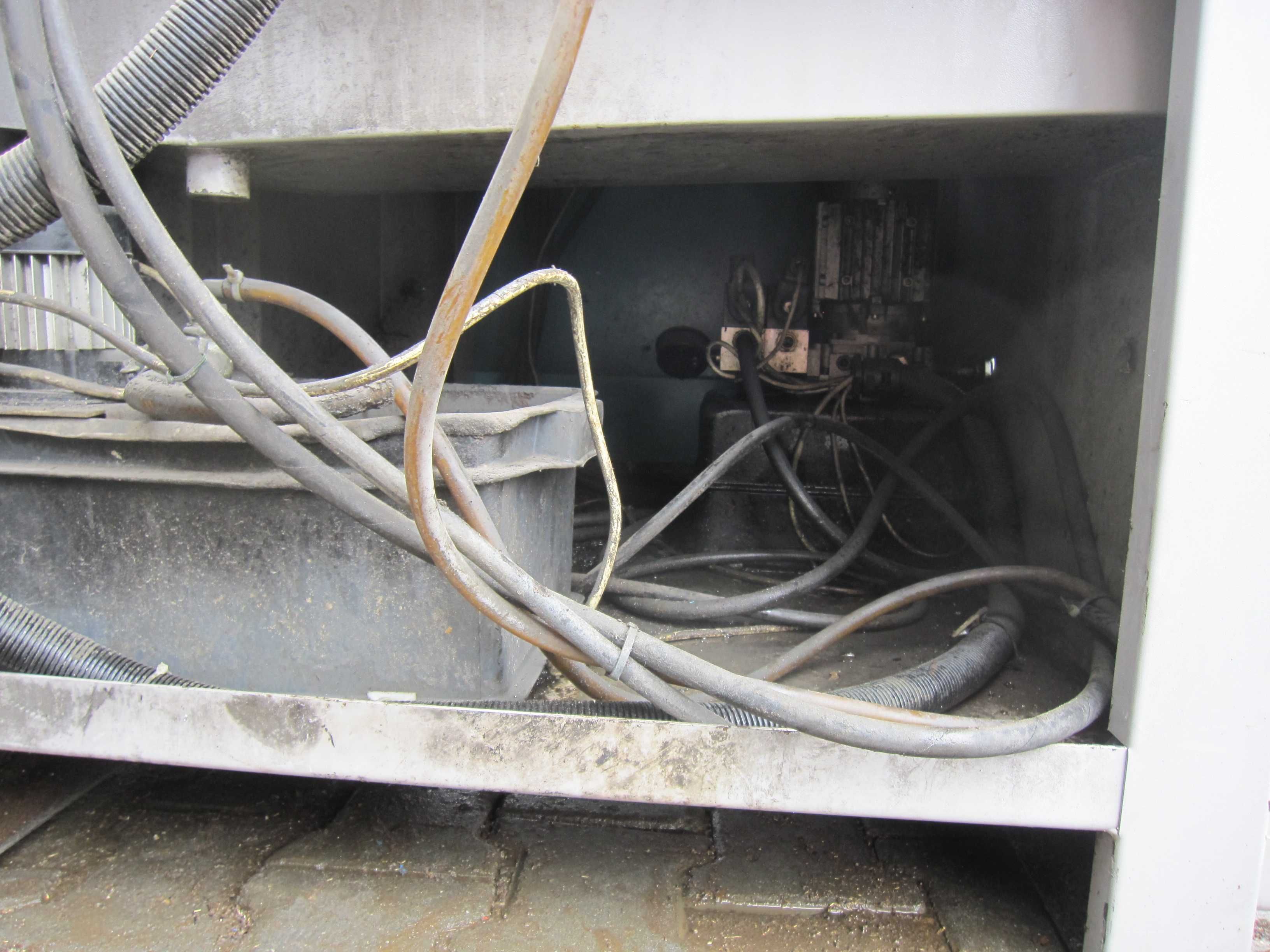Piła taśmowa do metalu IMET BS 280 hydrauliczna uszkodzona