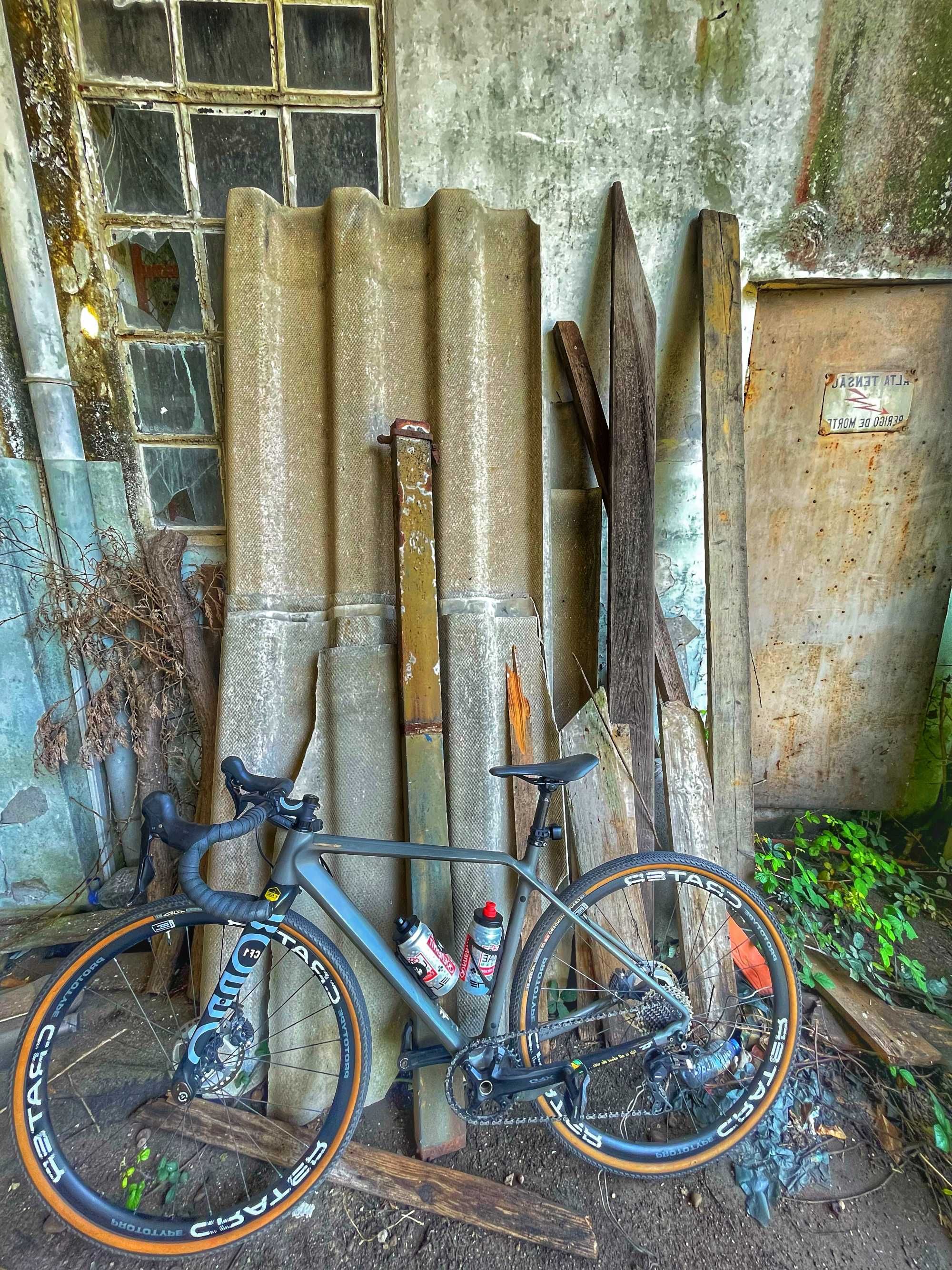 Bicicleta de Gravel Rondo RUUT